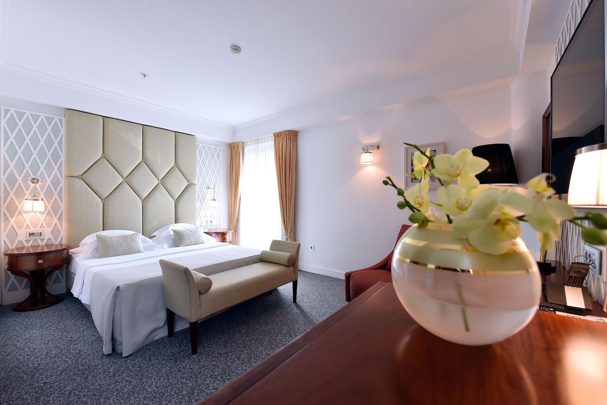Hotel Ziya Podgorica Exterior photo